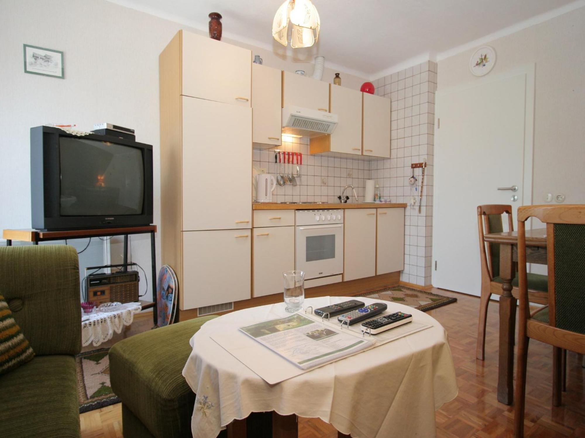 Modern Apartment With Garden Near The Petzen Ski Area In Eberndorf Carinthia 外观 照片