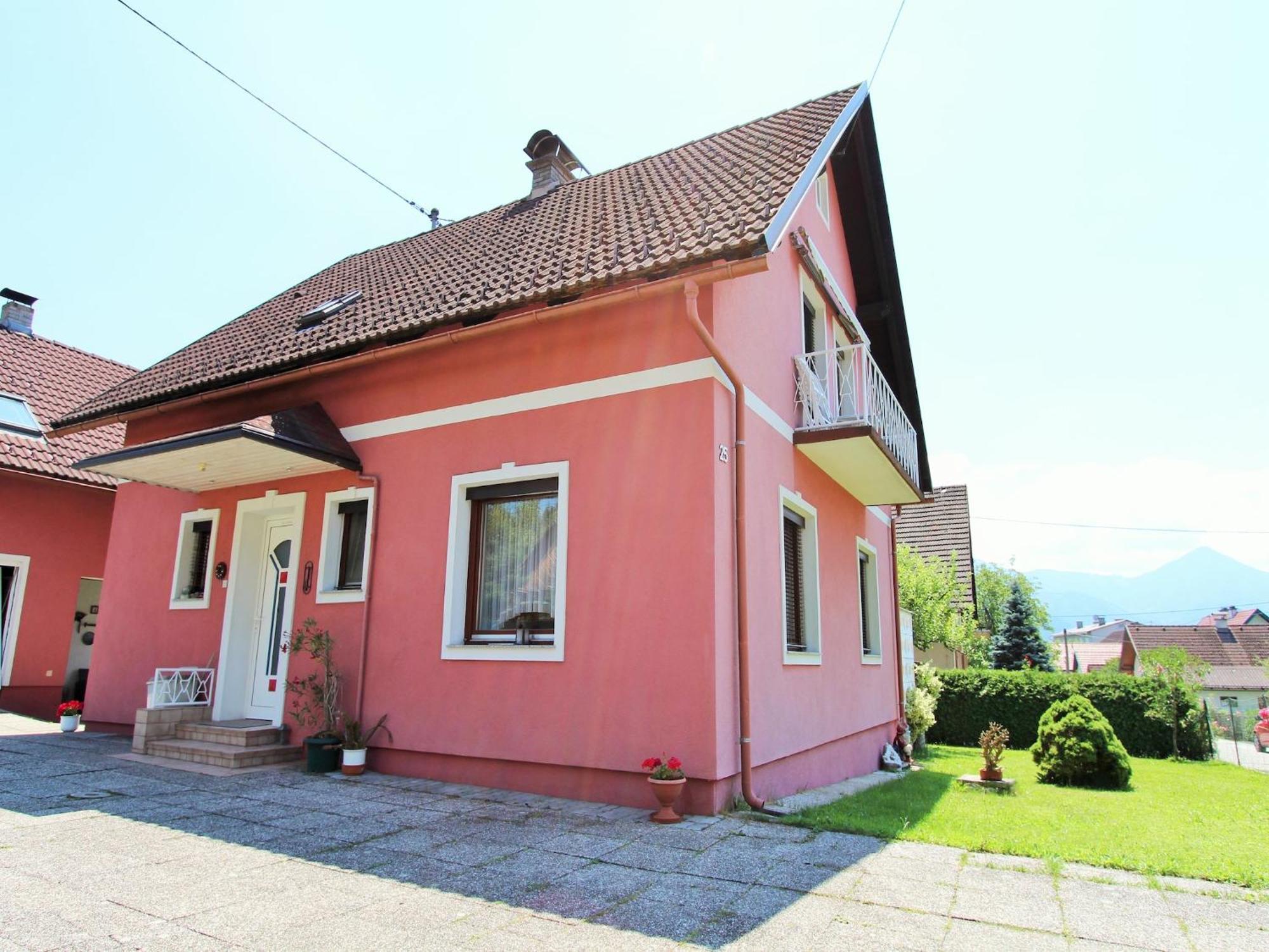 Modern Apartment With Garden Near The Petzen Ski Area In Eberndorf Carinthia 外观 照片